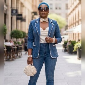 Handcrafted Luxury Fashion Necktie Necklace 📿 (GIRLY PEARLS)